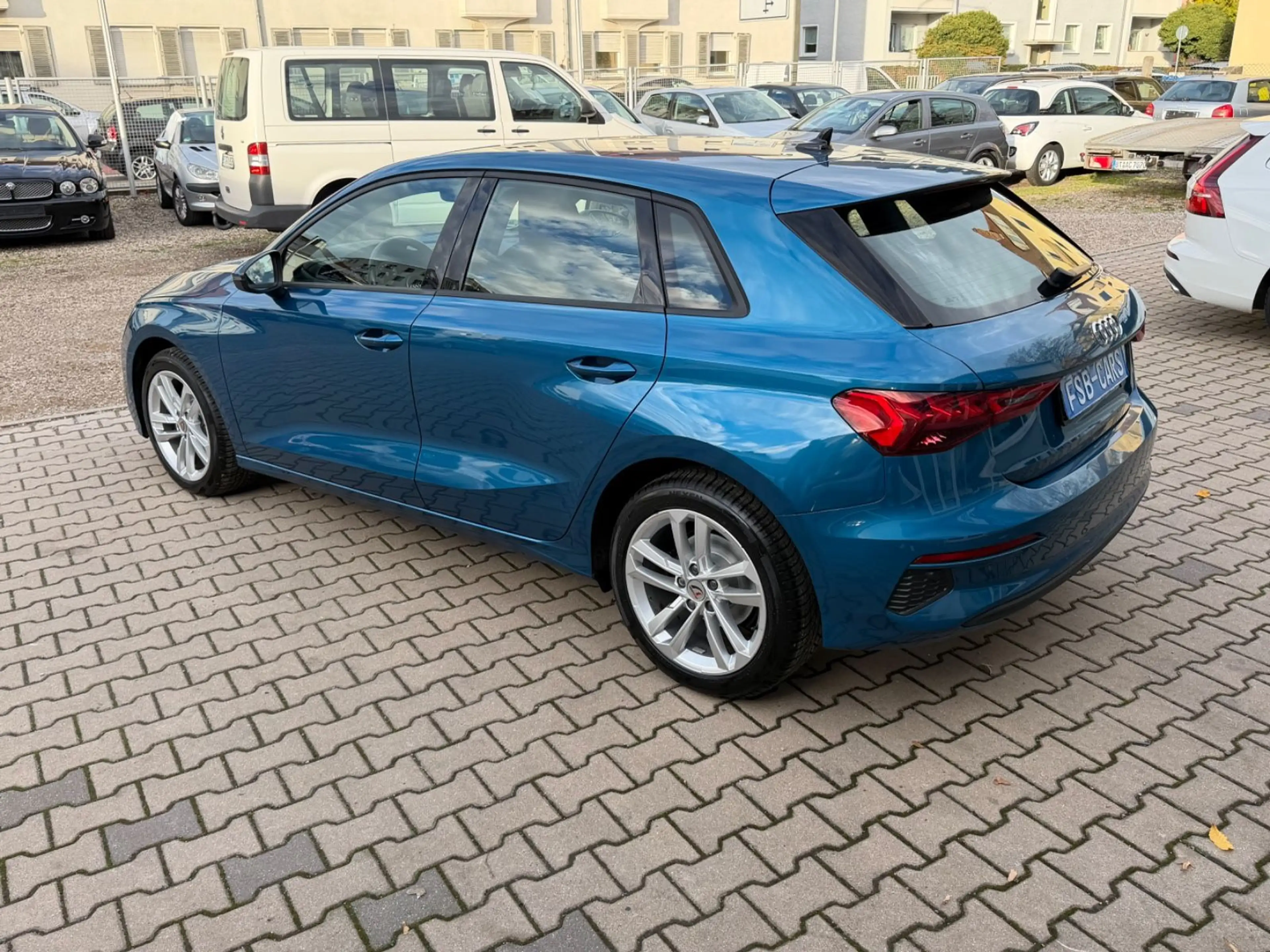 Audi A3 Sportback 35 TFSI basis — photo 7