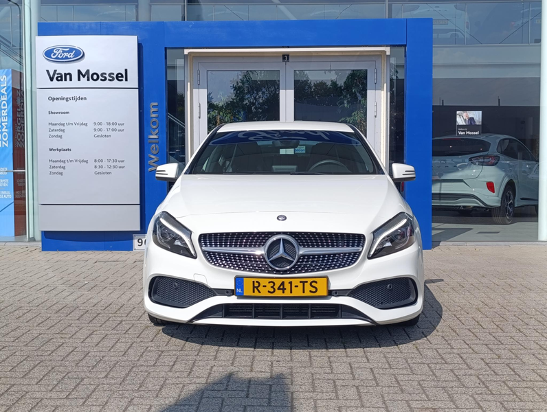 Mercedes-Benz A 180 AMG Night Edition Plus — photo 5