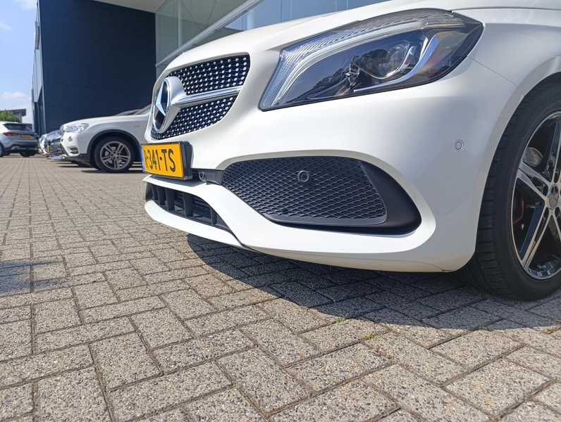 Mercedes-Benz A 180 AMG Night Edition Plus — photo 7