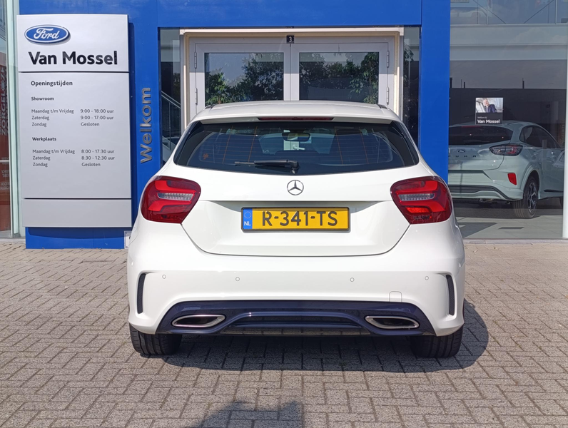Mercedes-Benz A 180 AMG Night Edition Plus — photo 6