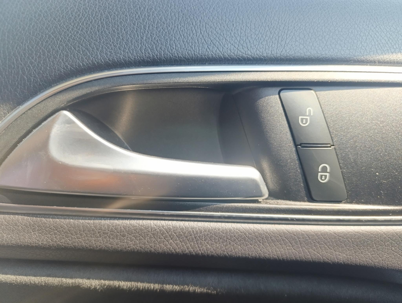 Mercedes-Benz A 180 AMG Night Edition Plus — photo 15