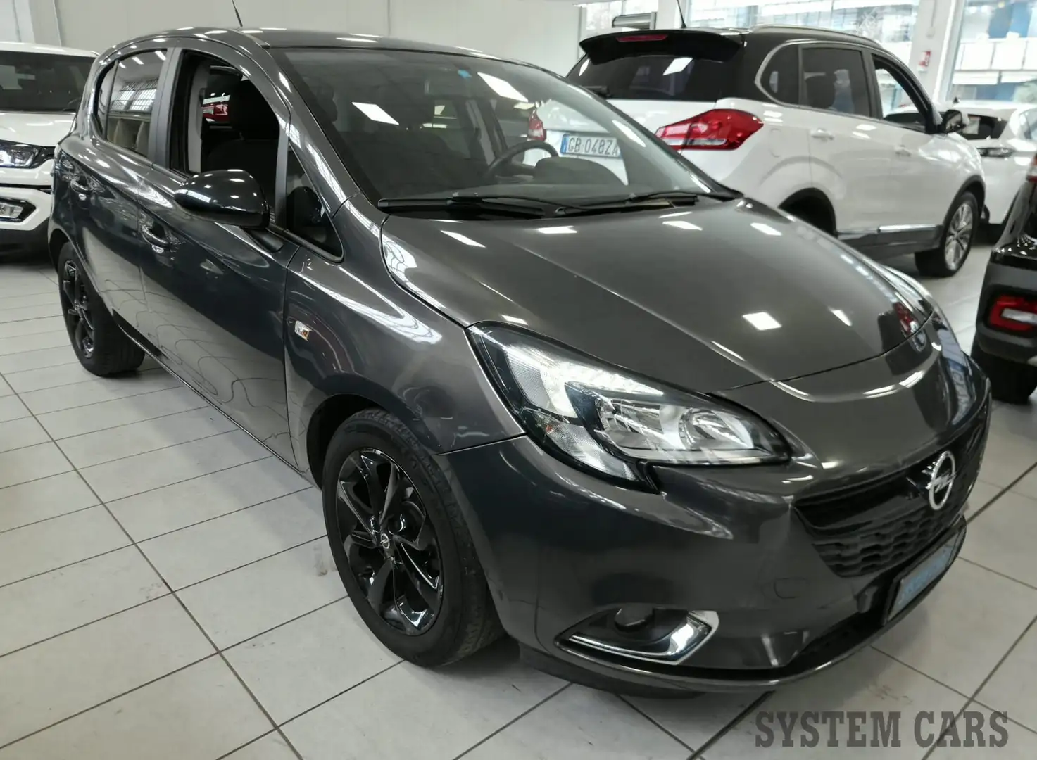 Opel Corsa Corsa 1.4 90CV GPL Tech 5 porte Cosmo Grigio - 2
