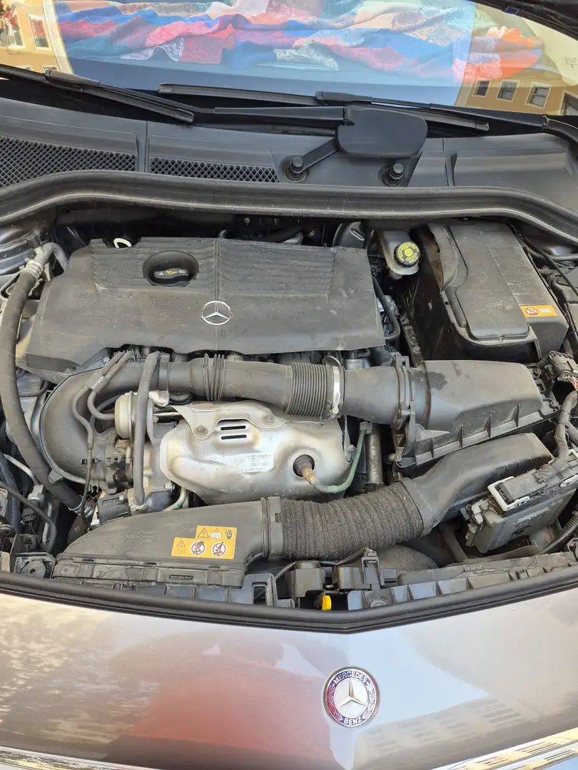 Mercedes-Benz 180 - 1