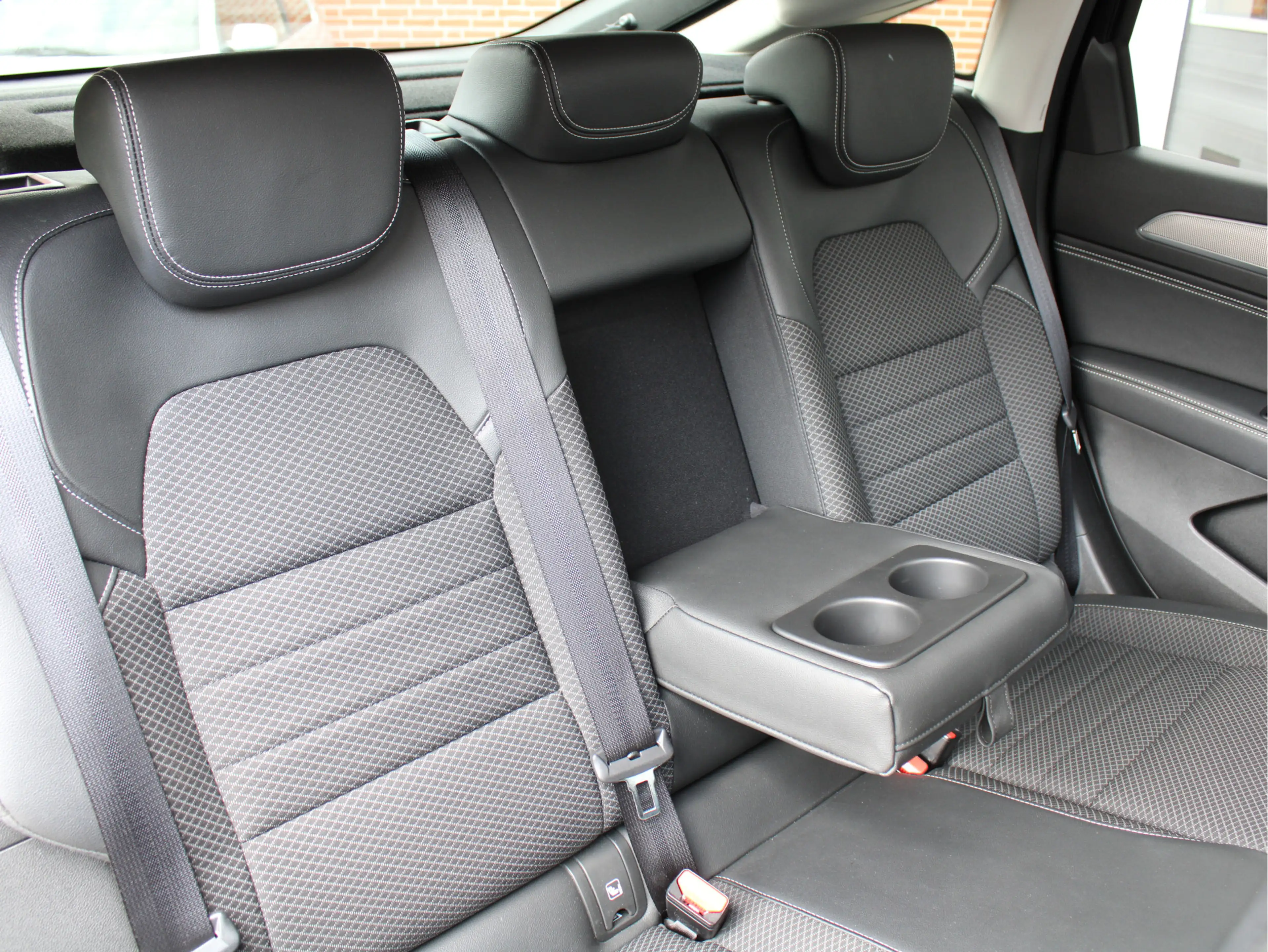 Renault Arkana 1.6 E-Tech Hybrid 145pk Intens 1e EIG/Panodak/Came — photo 39