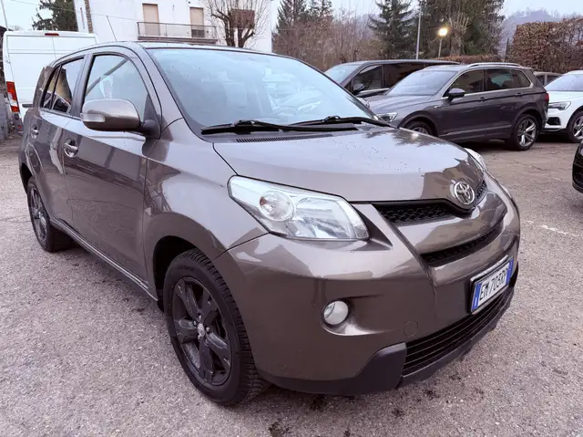 Toyota Urban Cruiser Urban Cruiser 1.4 d-4d Sol Awd