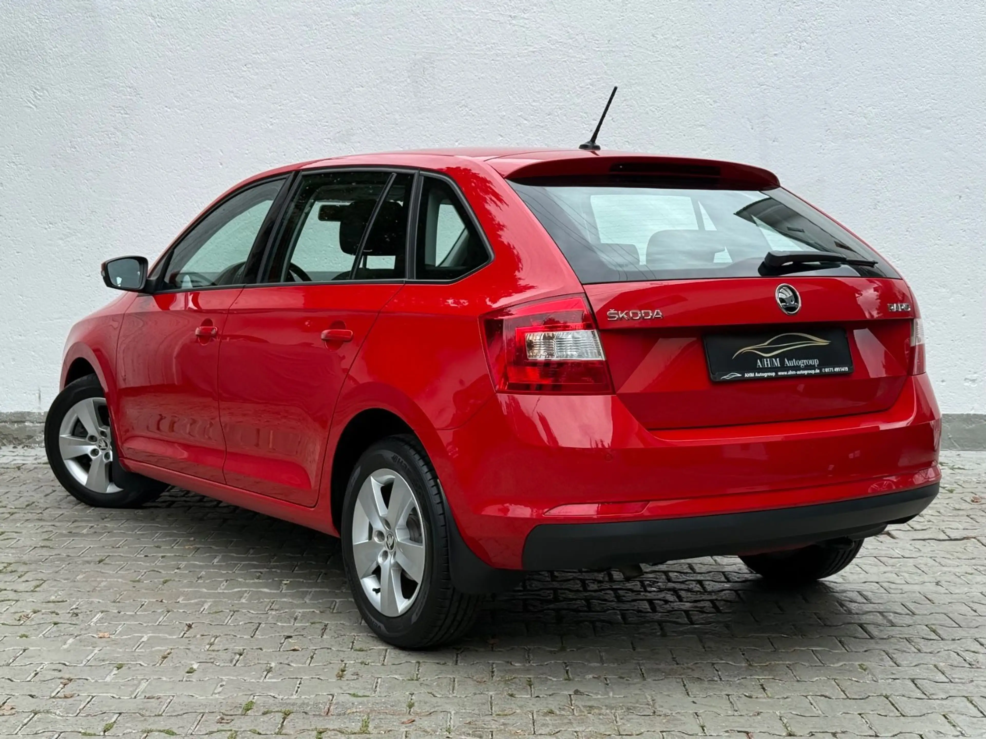 Skoda Rapid/Spaceback Spaceback 1.2 TSI Ambition PDC/SHZ/TÜV NEU — photo 7