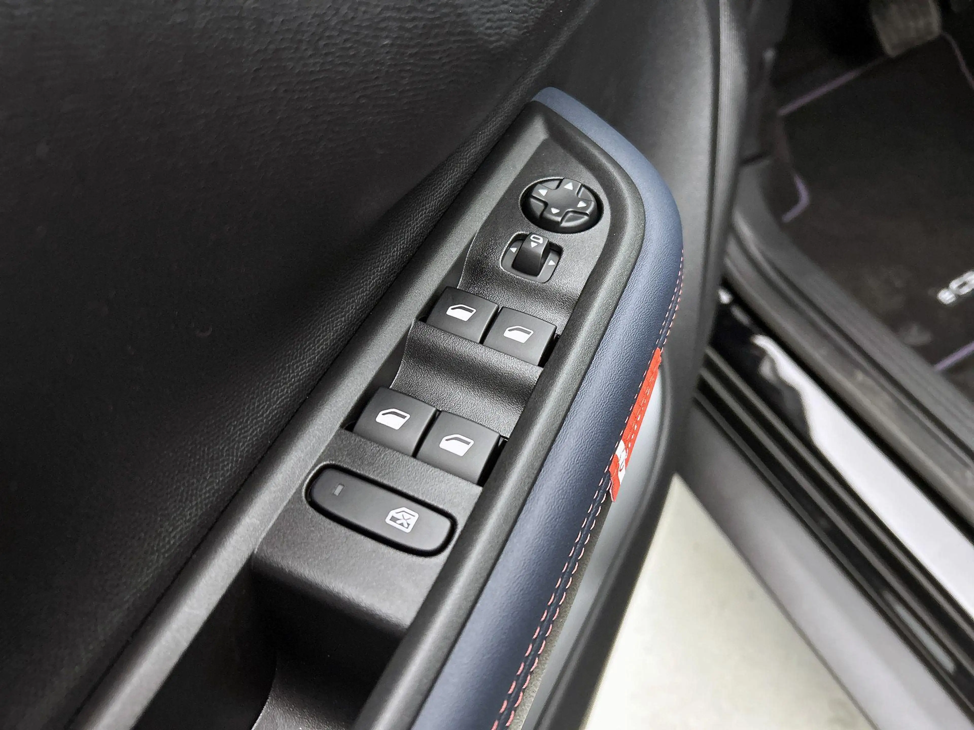 Citroen C3 Aircross Ë-C3 Collection 113pk Extended Range 54 kWh | Keyl — photo 15