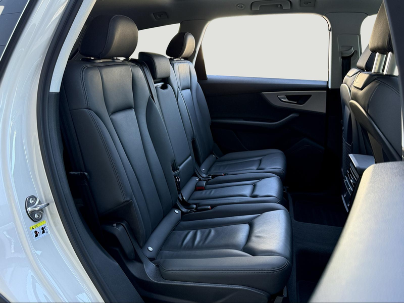 Audi Q7 45TDI 3.0V6 quattro 7SITZE/HUD/KAMERA/SHZ/AHK — photo 9