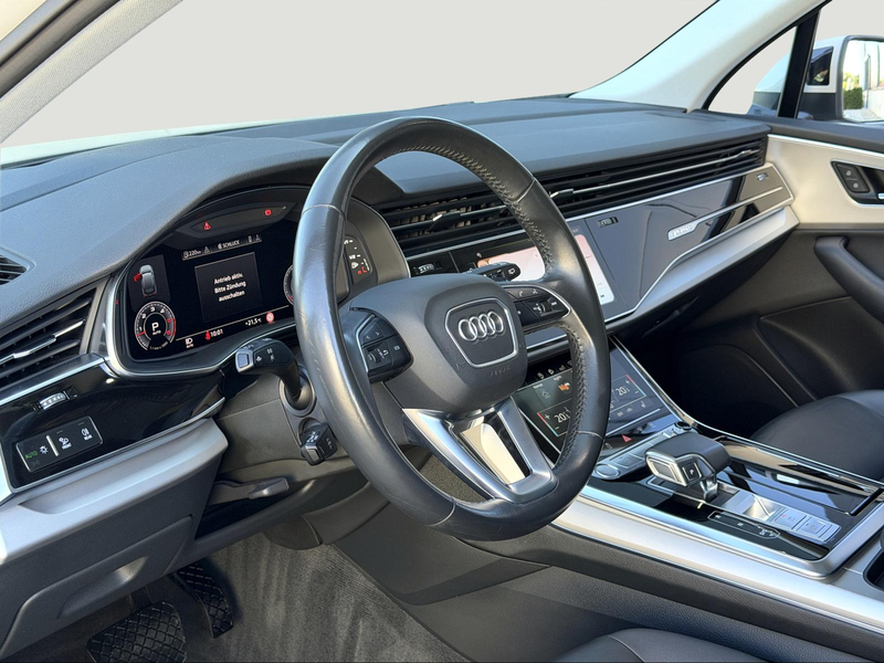 Audi Q7 45TDI 3.0V6 quattro 7SITZE/HUD/KAMERA/SHZ/AHK — photo 11
