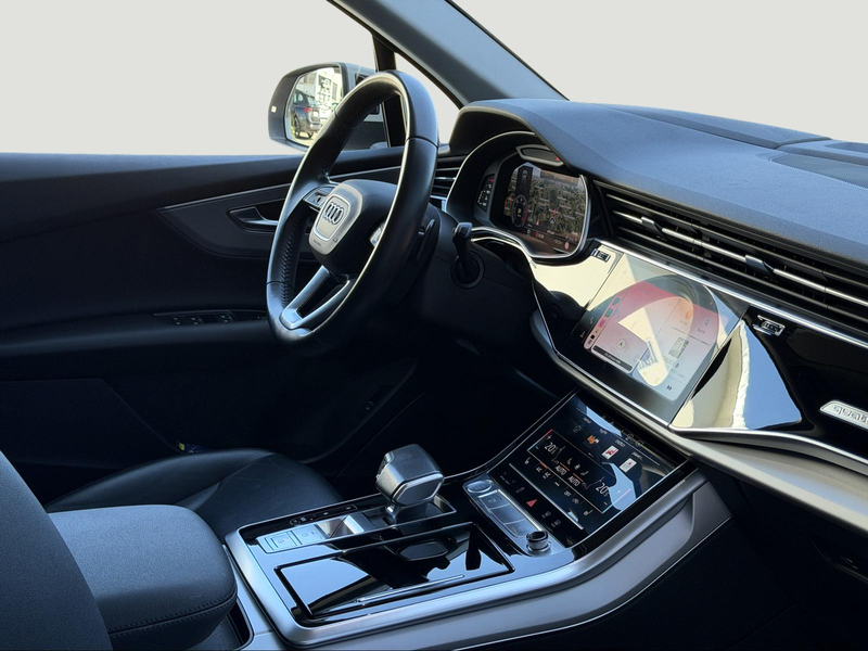 Audi Q7 45TDI 3.0V6 quattro 7SITZE/HUD/KAMERA/SHZ/AHK — photo 13