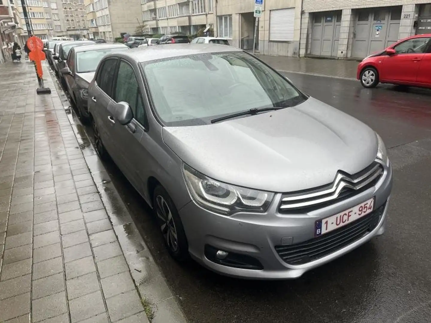 Citroen C4 187200km moteur revisé pour 4450€ a 150000km Gri - 2