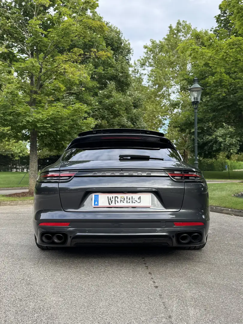 Porsche Panamera 4 E-Hybrid PHEV Sport Turismo Aut.-Approved 05/27 Grau - 2