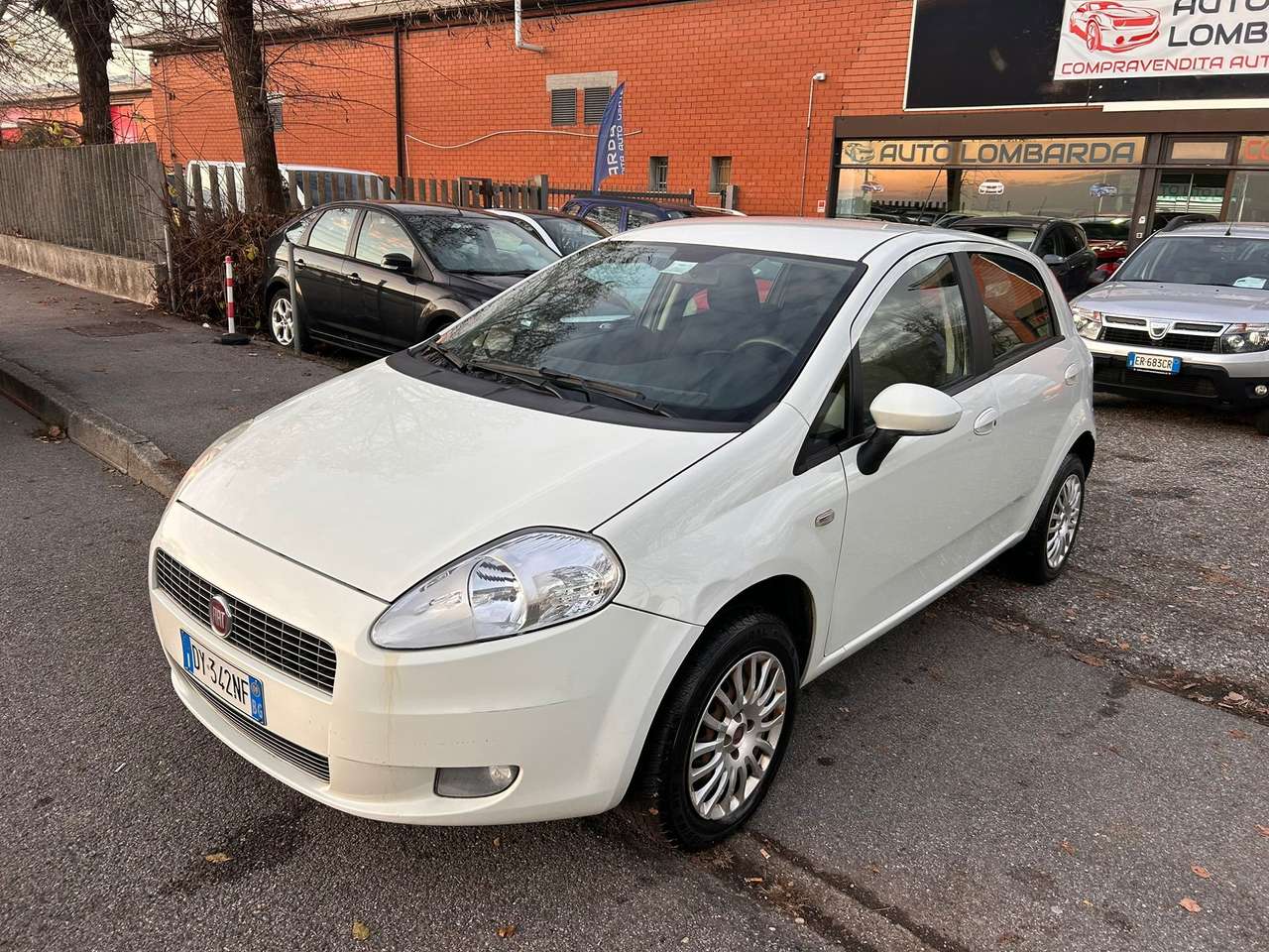 Fiat Grande Punto 2009 5p 1.4 natural power Dynamic 77cv benzmetano