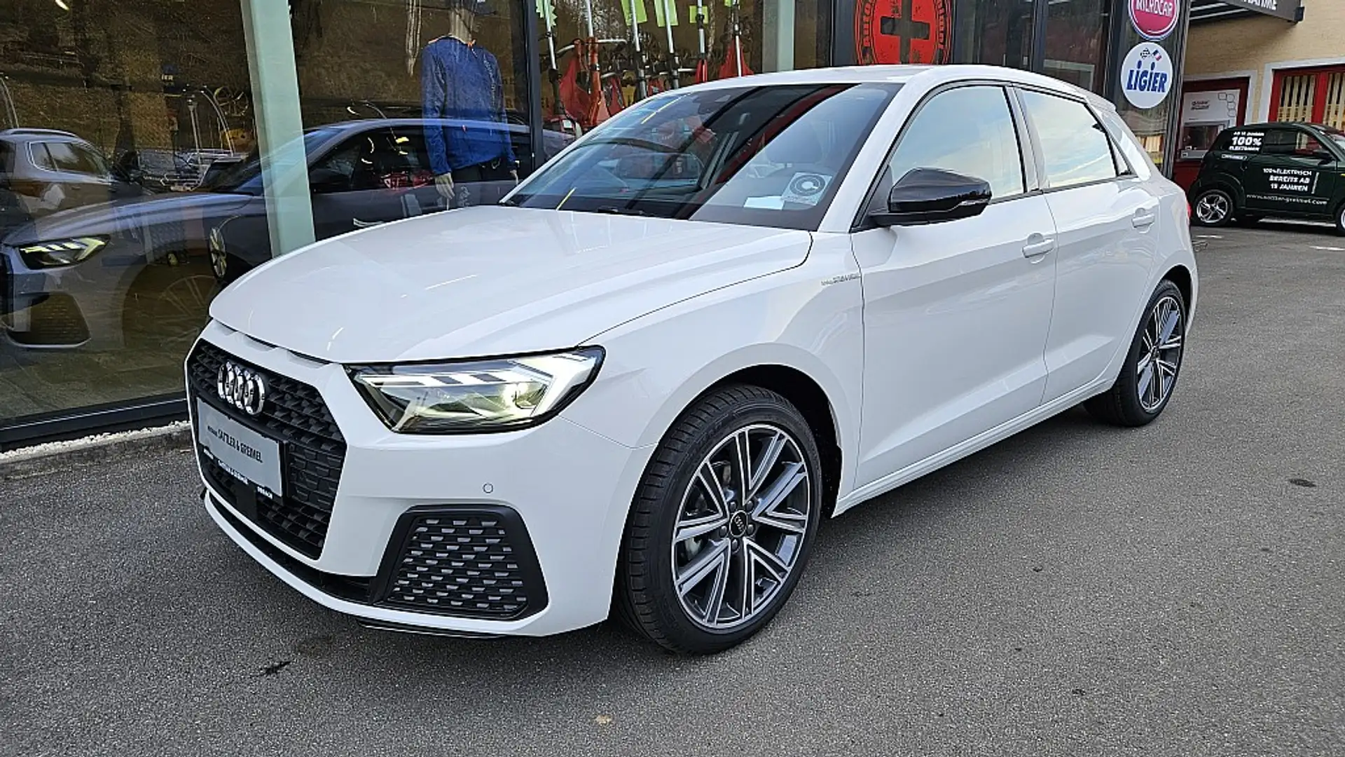 Audi A1 SB 25 TFSI intense S-tronic**Kamera** Weiß - 2