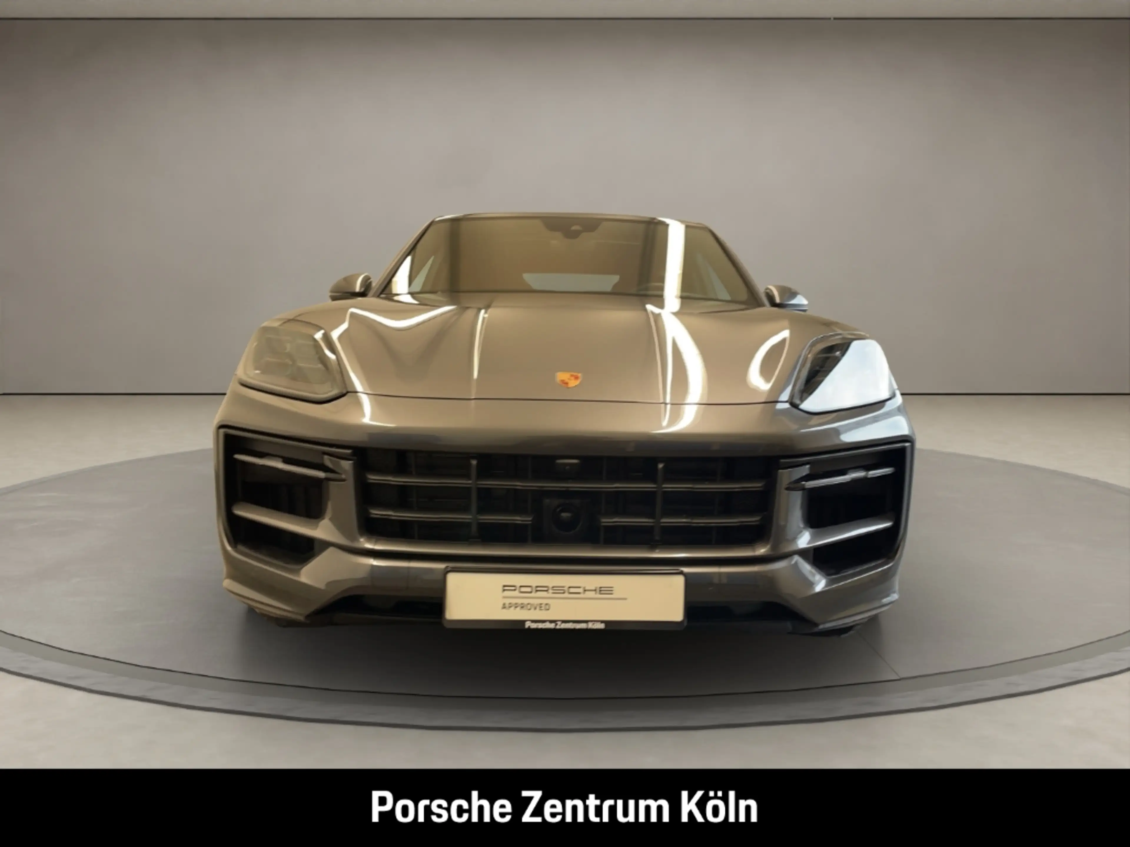 Porsche Cayenne E-Hybrid Coupe InnoDrive HA-Lenkung BOSE — photo 8