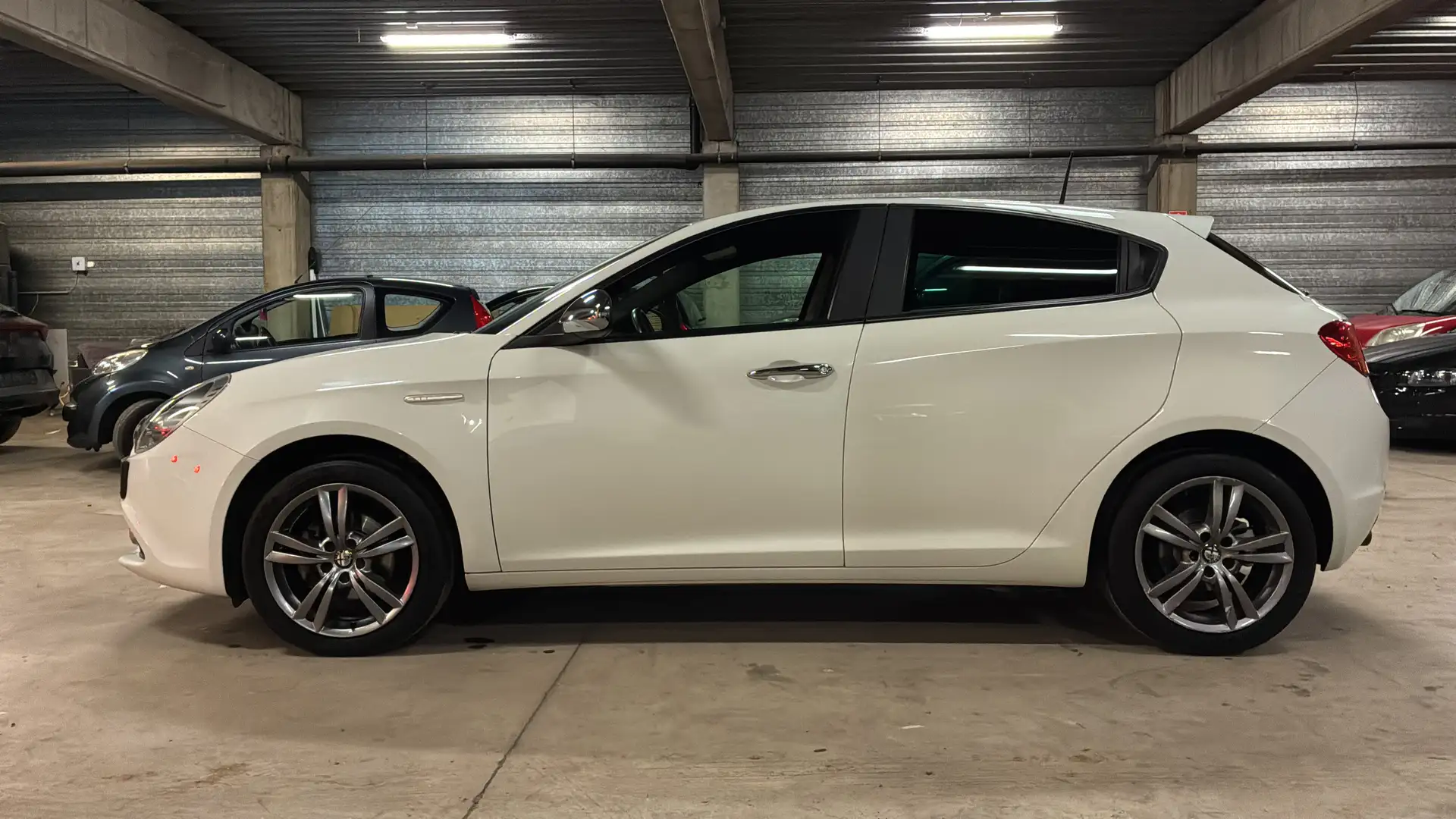 Alfa Romeo Giulietta ✅Giulietta 1.4  * GARANTIE * Wit - 2