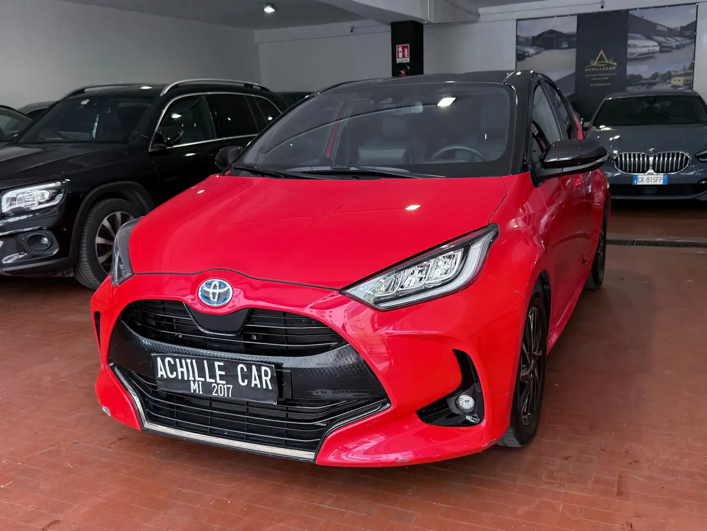 Toyota Yaris 1.5 hybrid Style *PREZZO REALE* Červená - 1