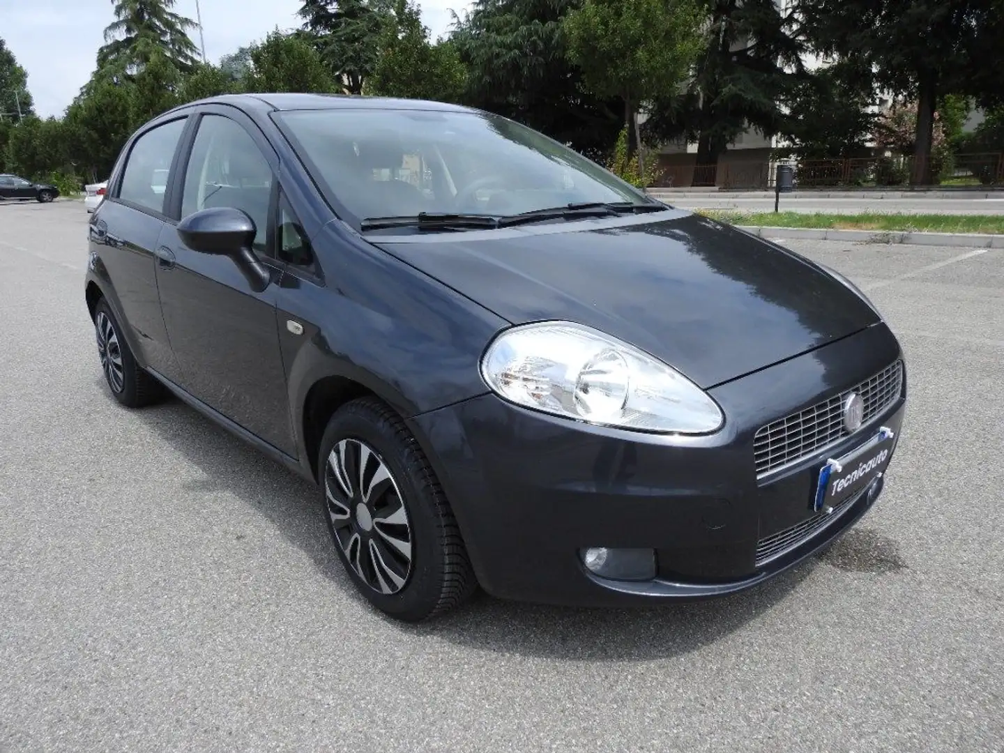 Fiat Grande Punto 1.4 5P Dynamic GPL REVISIONATA *NEOPATENTATO* Schwarz - 1