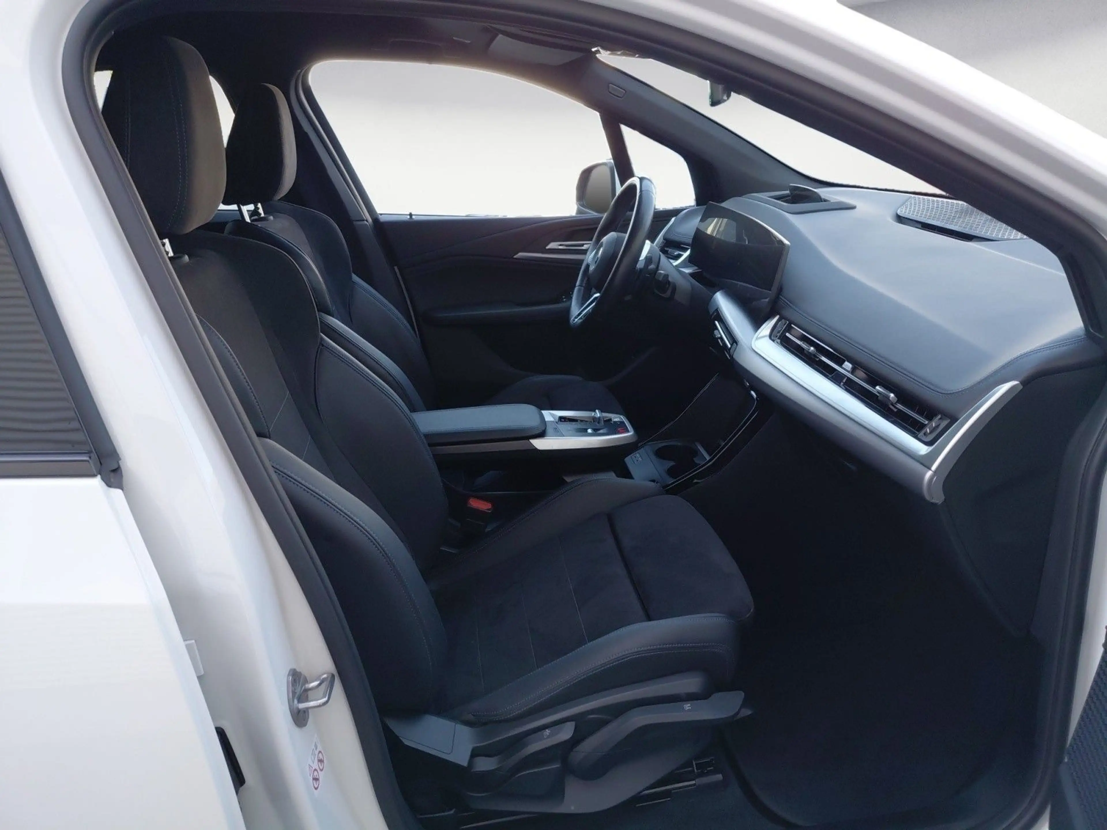 BMW 225 225e Active Tourer Steptronic DCT xDrive Head-Up — photo 13