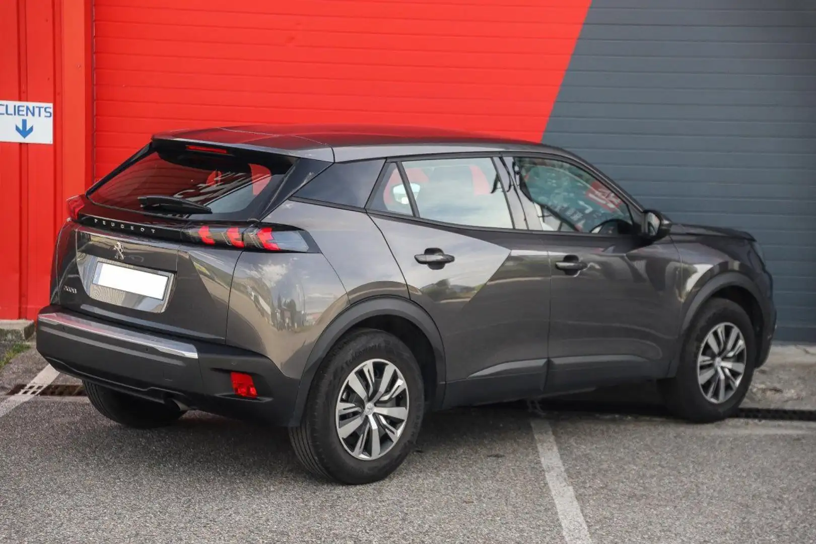 Peugeot 2008 1.2i PureTech 100 Active Business GPS RADAR ARR CA Grigio - 2