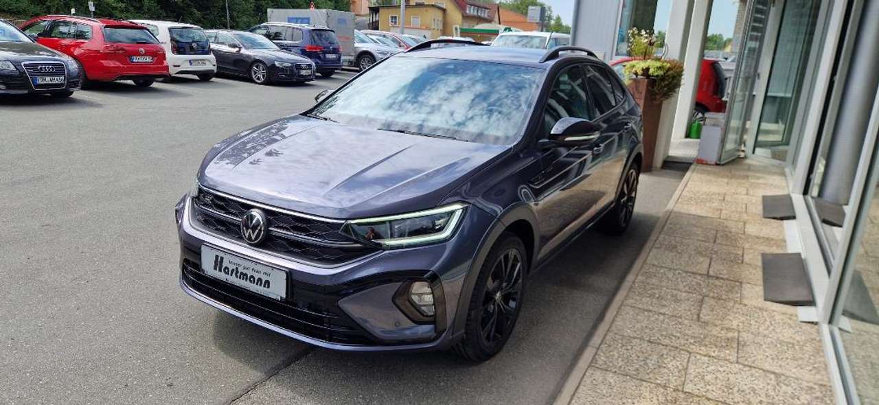 Volkswagen Taigo 2022 — R-Line 1,5 TSI DSG Sitzh. Klima APP Matrix BlackStyle