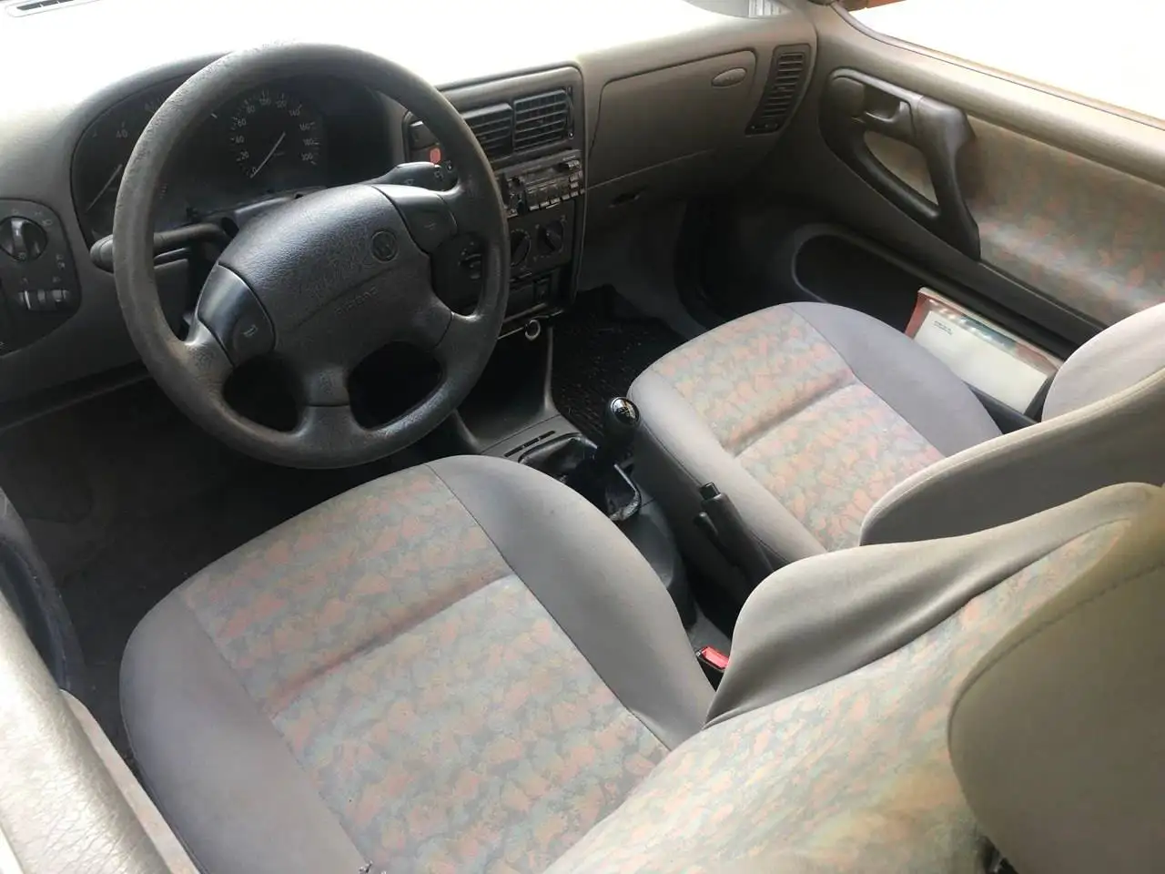 Volkswagen Polo 75 Servo, foto 5