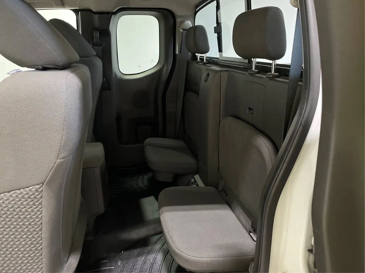 Nissan Frontier photo Nissan Frontier