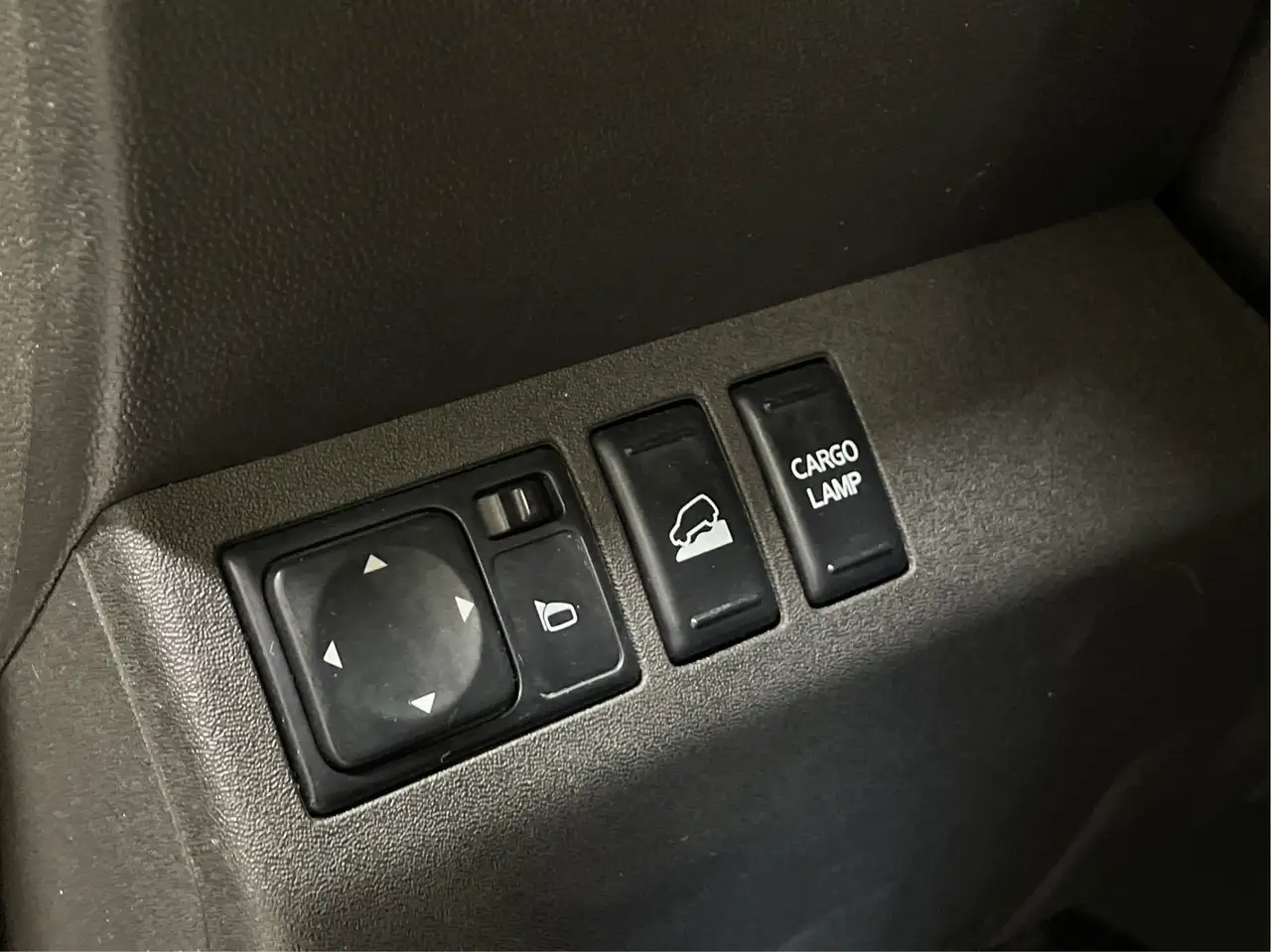 Nissan Frontier photo Nissan Frontier
