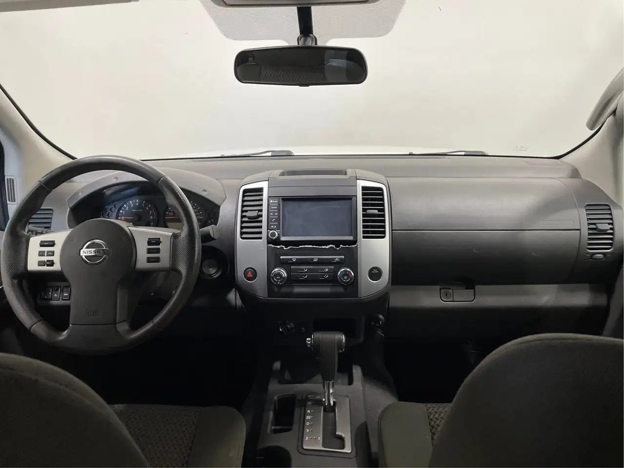 Nissan Frontier photo Nissan Frontier