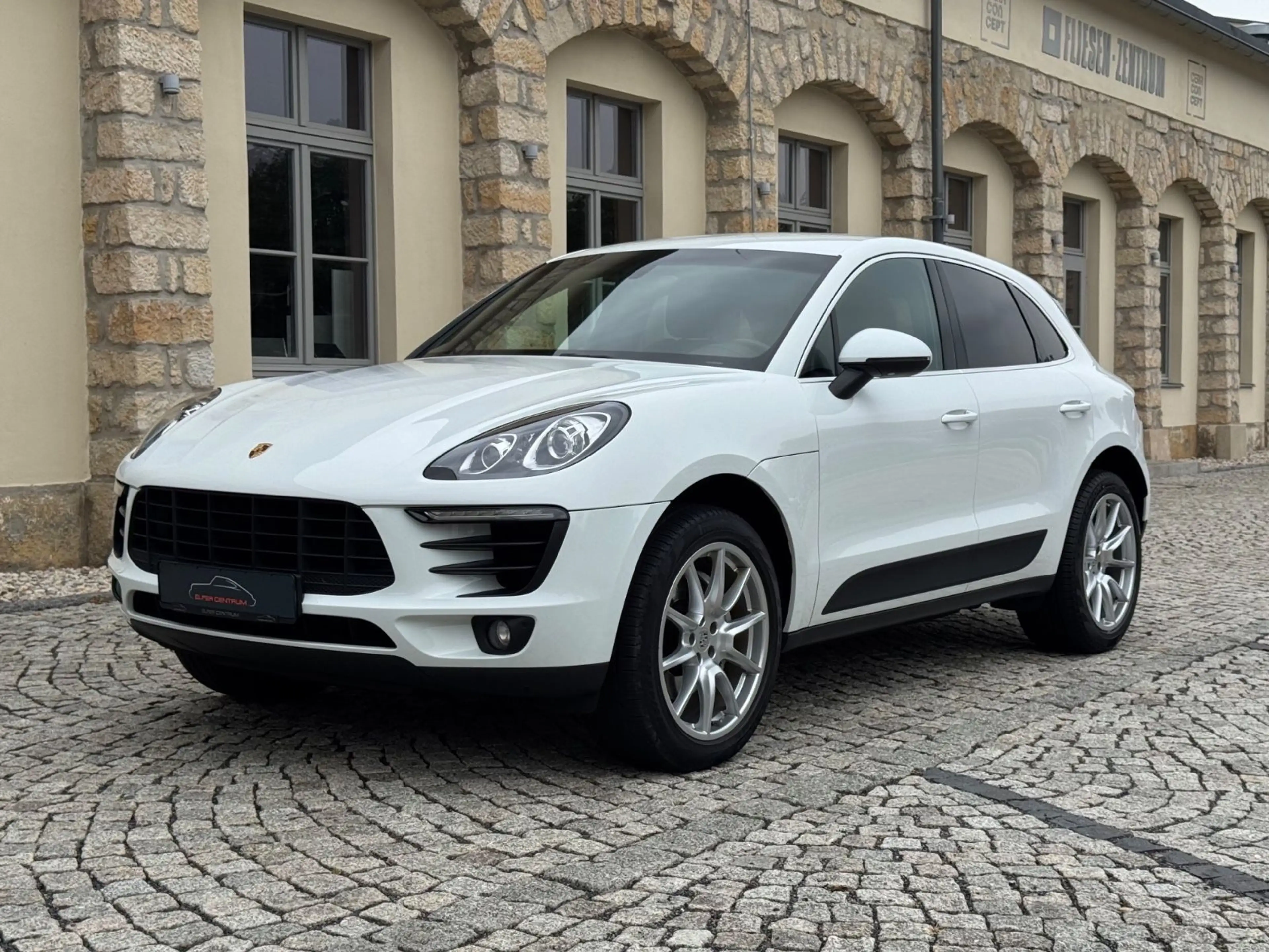 Porsche Macan S Diesel / 1Hd. / BOSE / Leder espresso — photo 15