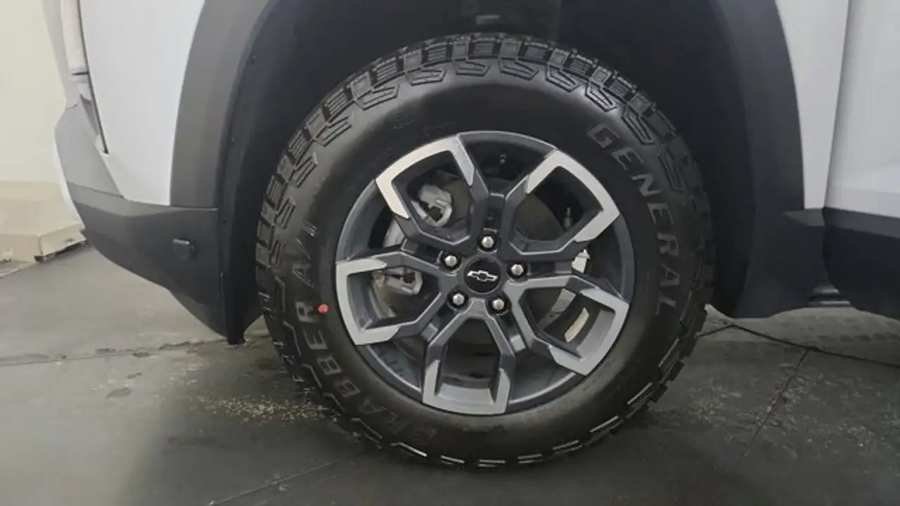 Chevrolet Equinox снимка Chevrolet Equinox