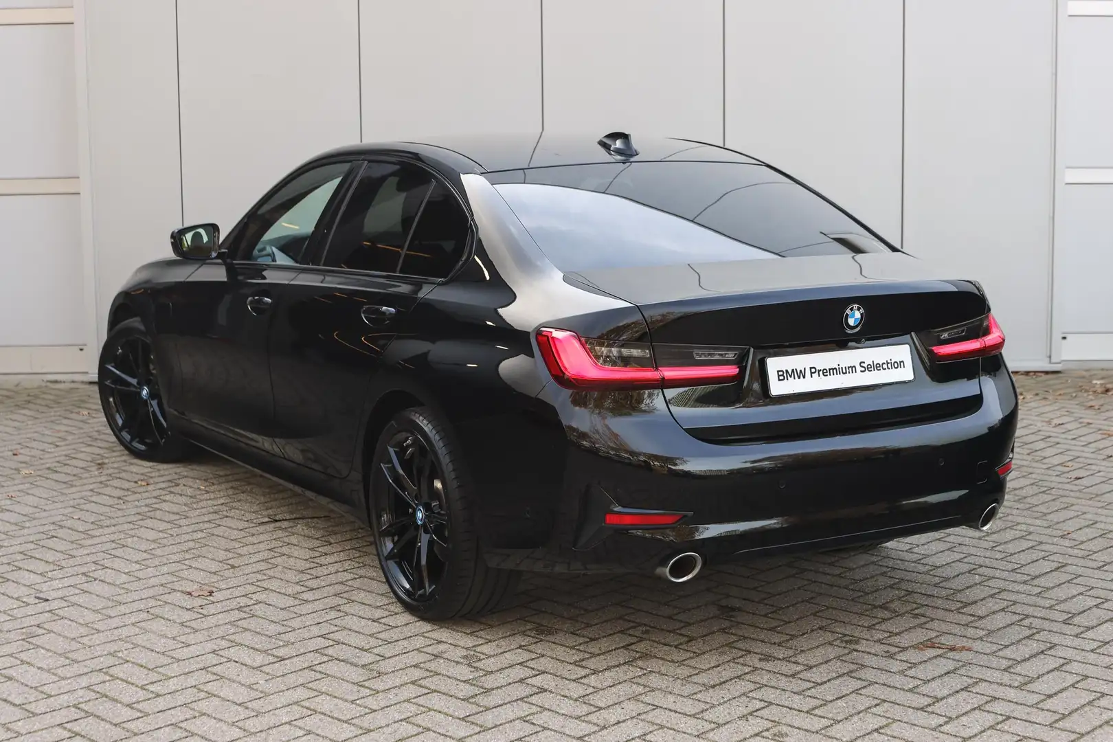 BMW 320 3 Serie 320e High Executive Sport Line Automaat / Noir - 2