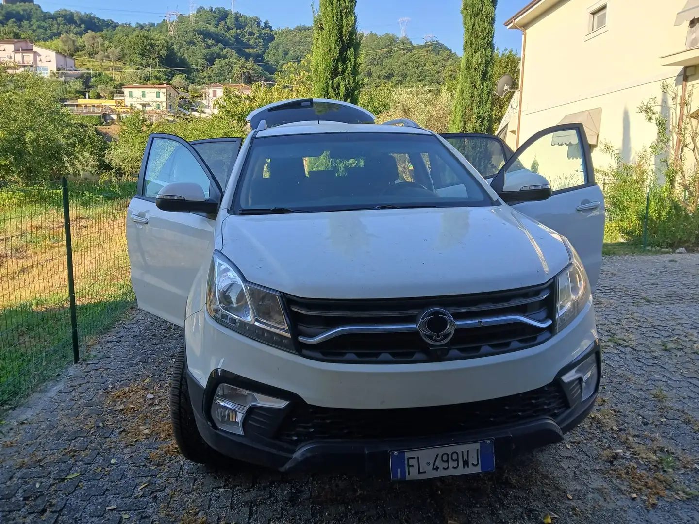 SsangYong Korando 2.2 d Limited 2wd auto my17 - 2