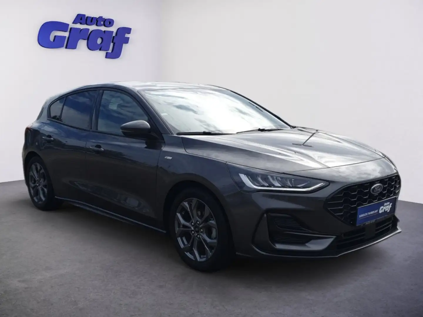 Ford Focus 1,0 EcoBoost ST-Line Gris - 2
