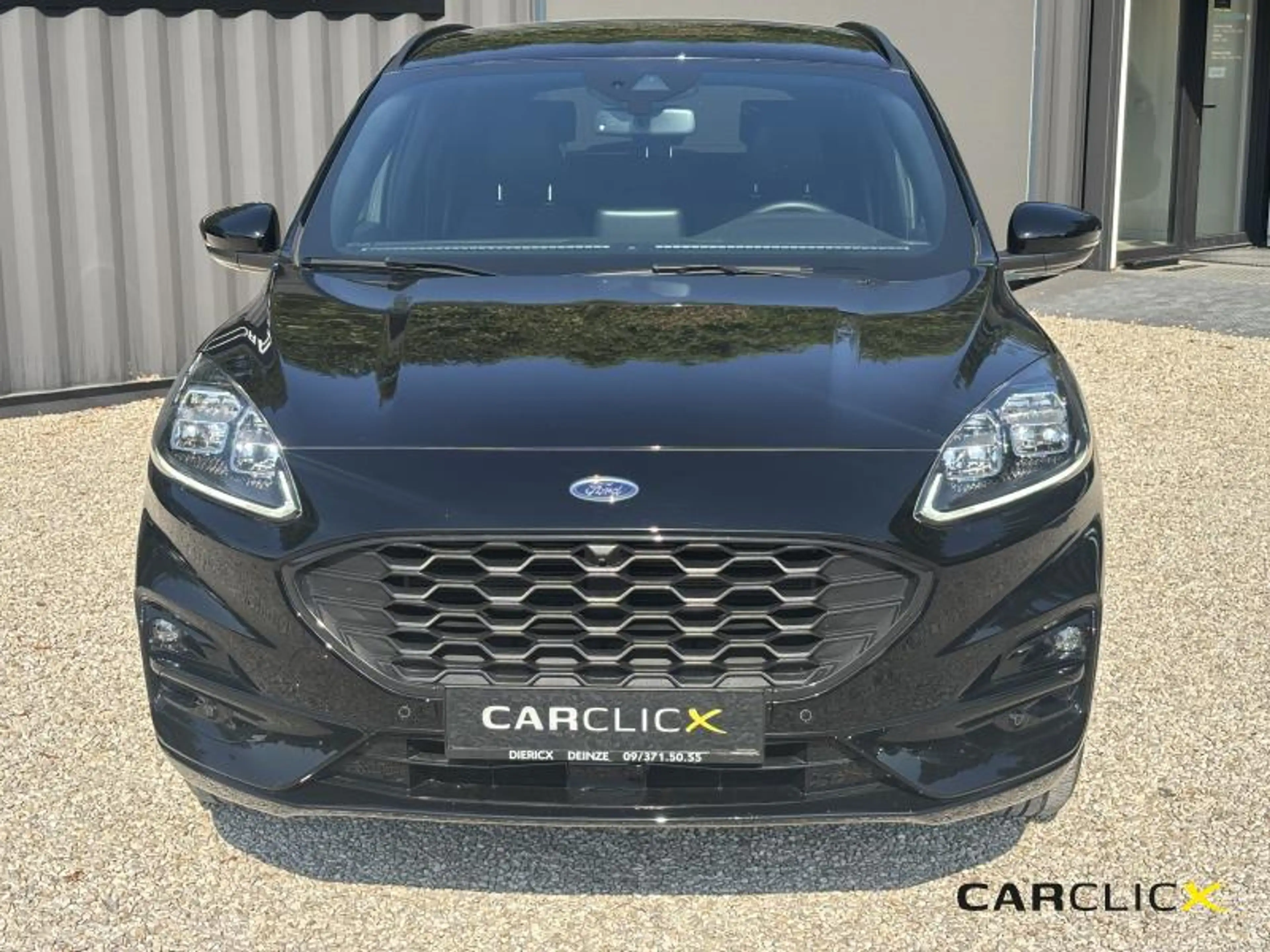 Ford Kuga ST-Line X — photo 8