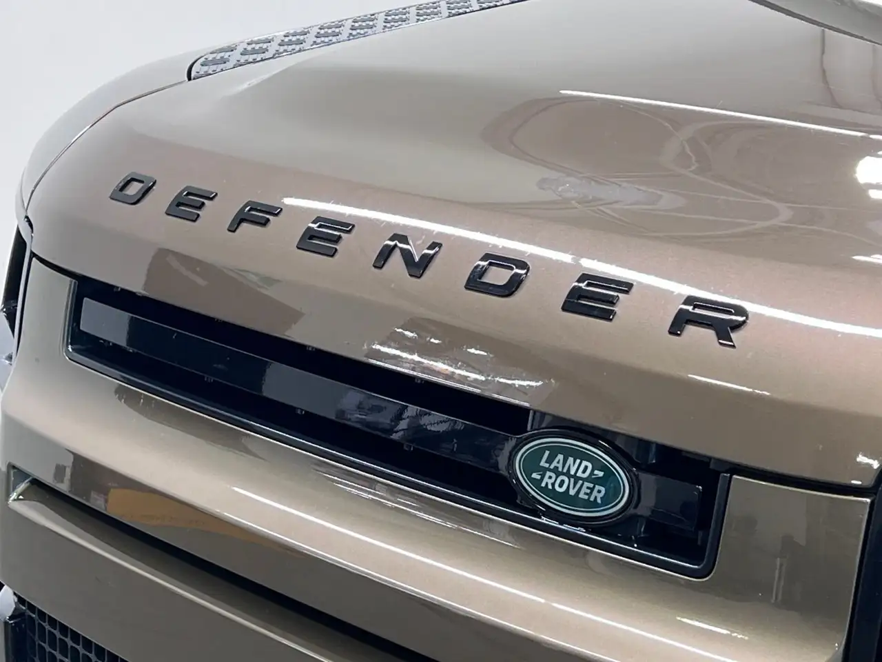 Land Rover Defender снимка Land Rover Defender