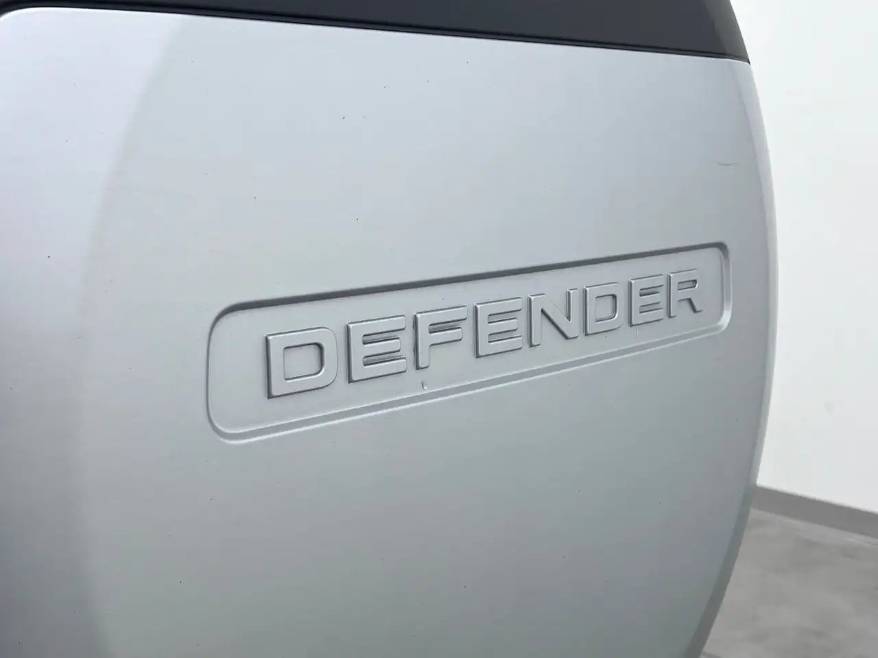 Land Rover Defender снимка Land Rover Defender