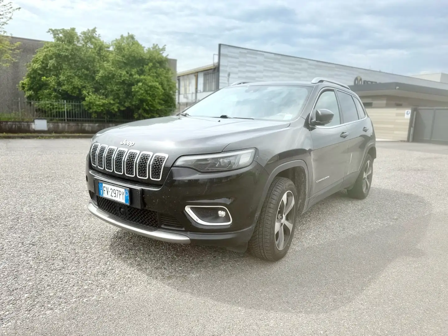 Jeep Cherokee 2.2 mjt Overland 4wd active drive II auto Fekete - 1
