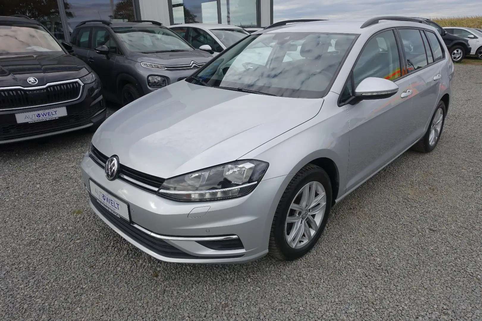 Volkswagen Golf Variant 1.6TDI DSG Scheckheft KLIMA LED ACC Silber - 2