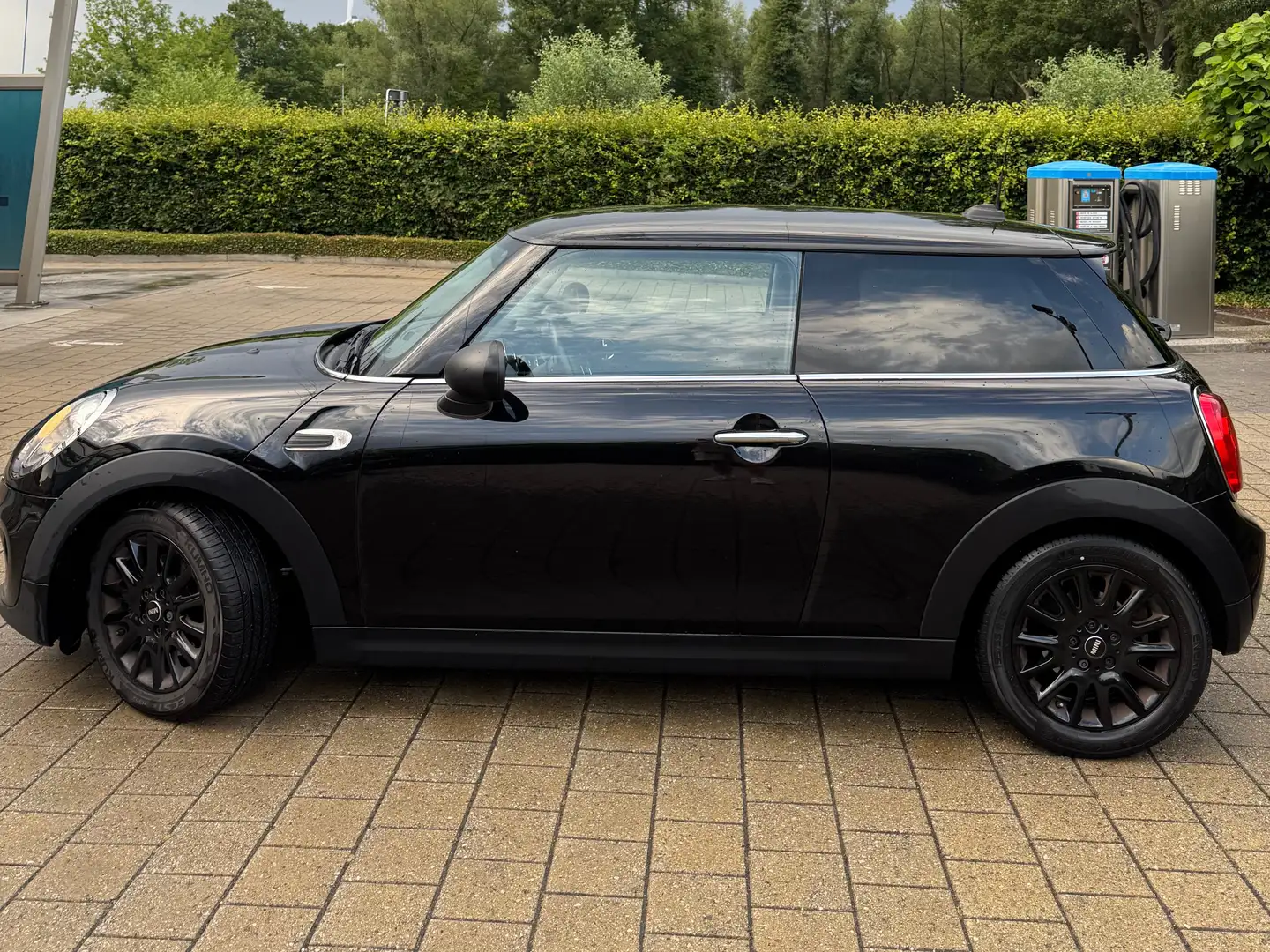 MINI One Mini One First Noir - 2