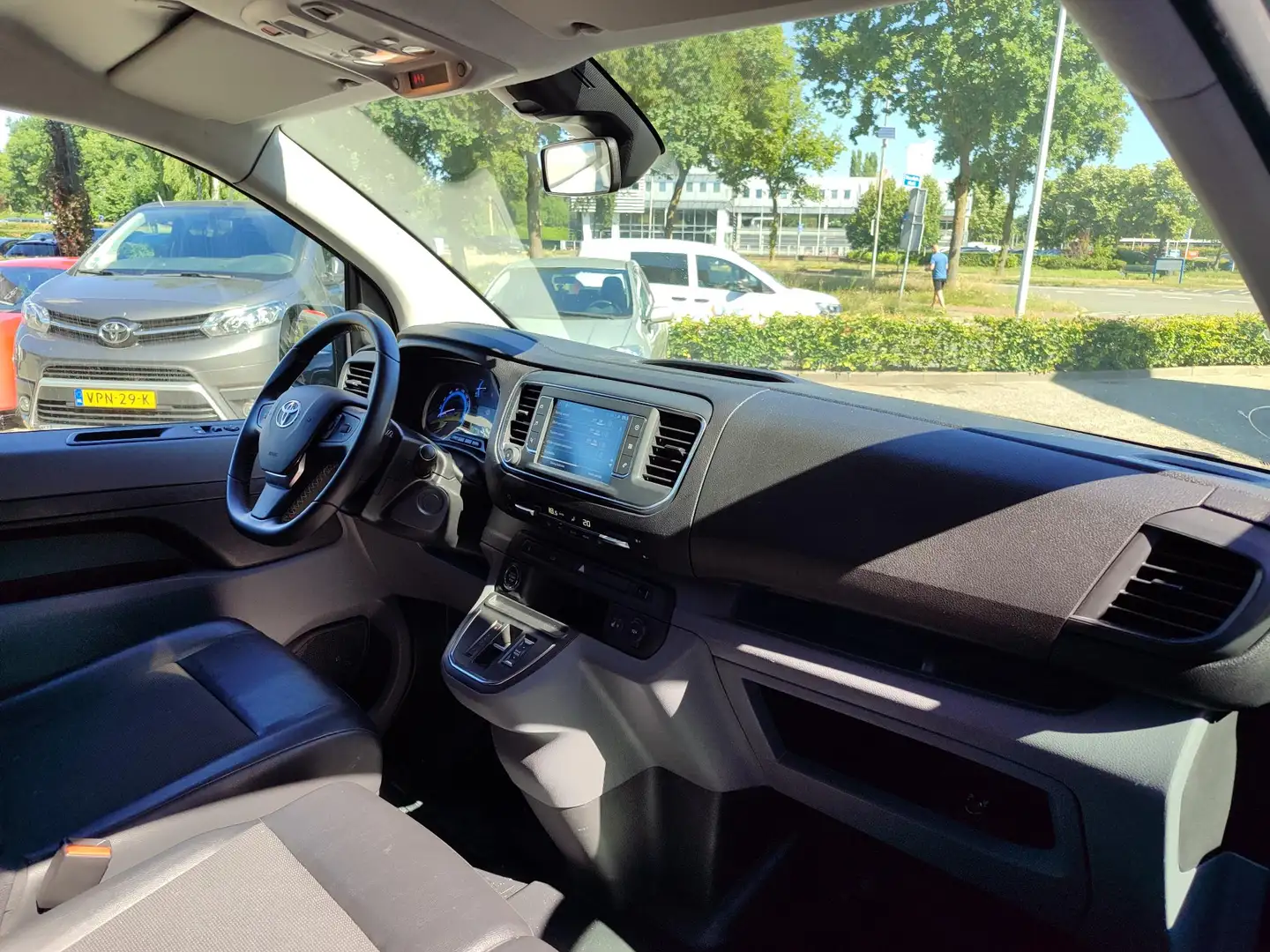 Toyota Proace Electric Worker Professional Standard 50kWh L1 2X Zilver - 2