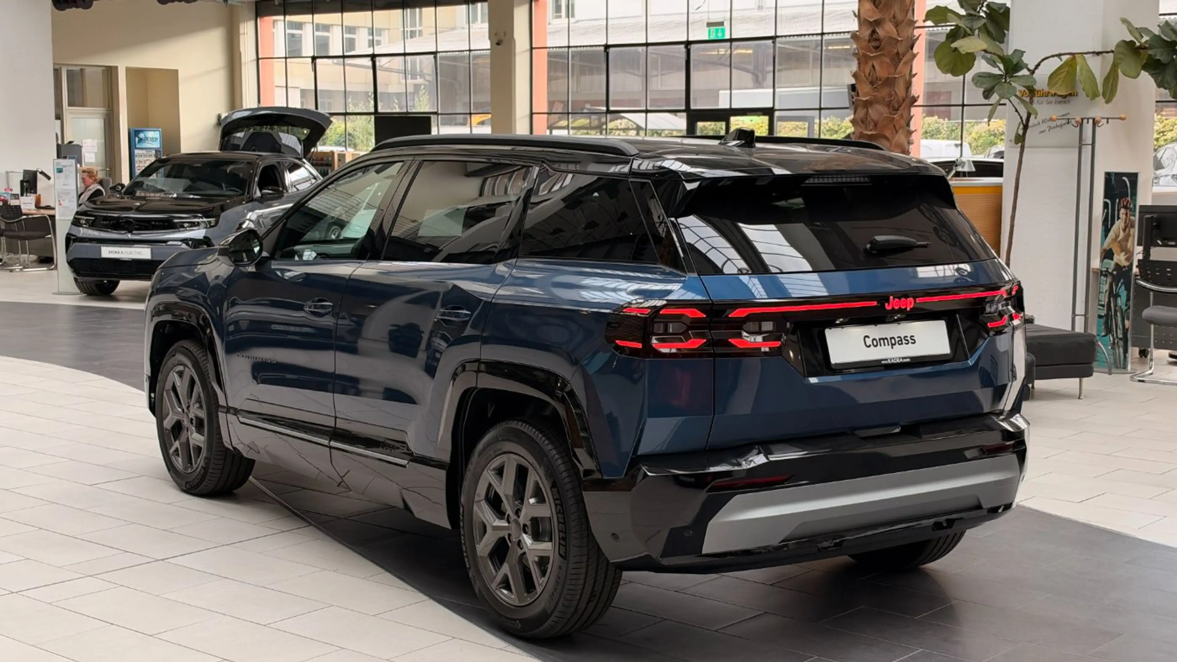 Jeep Compass eDCT 1.2 First Edition Klima Navi Kamera — photo 5