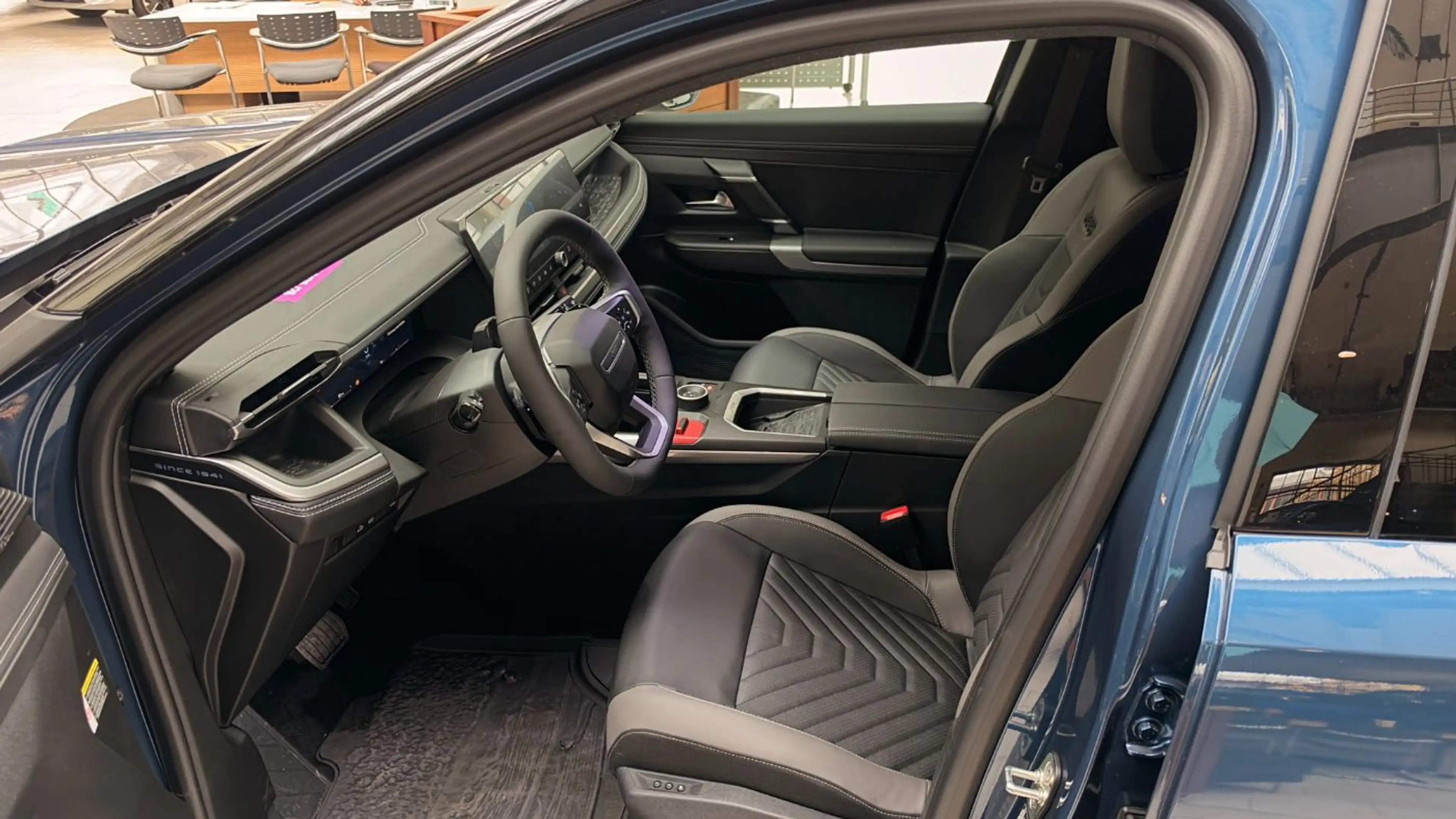 Jeep Compass eDCT 1.2 First Edition Klima Navi Kamera — photo 11