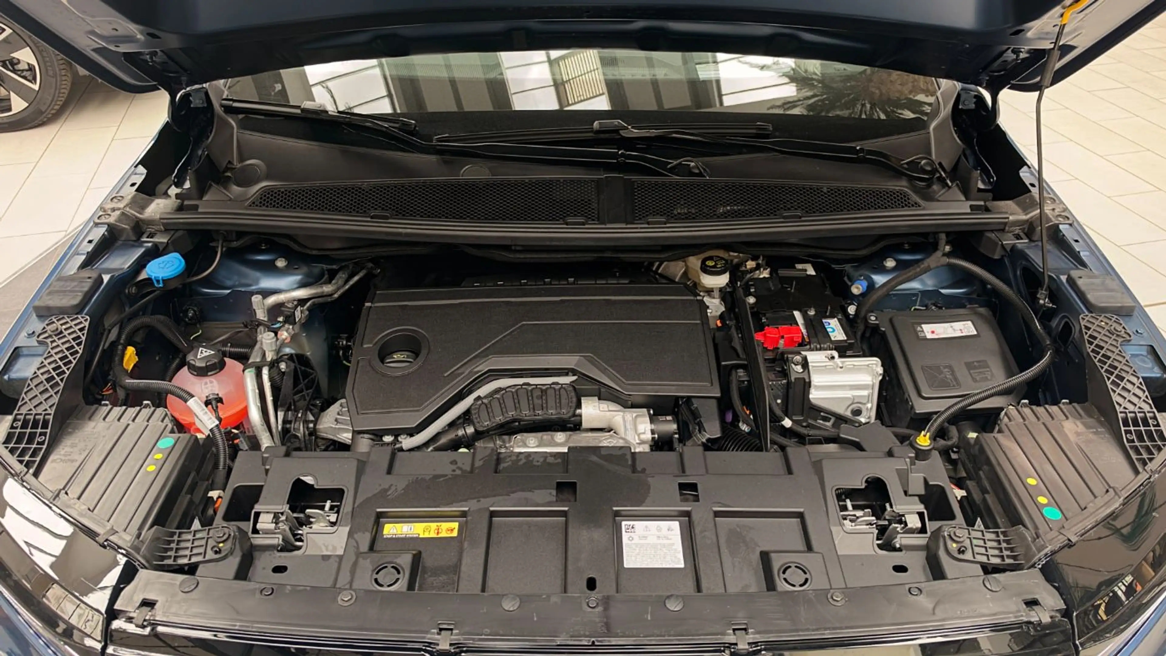 Jeep Compass eDCT 1.2 First Edition Klima Navi Kamera — photo 9
