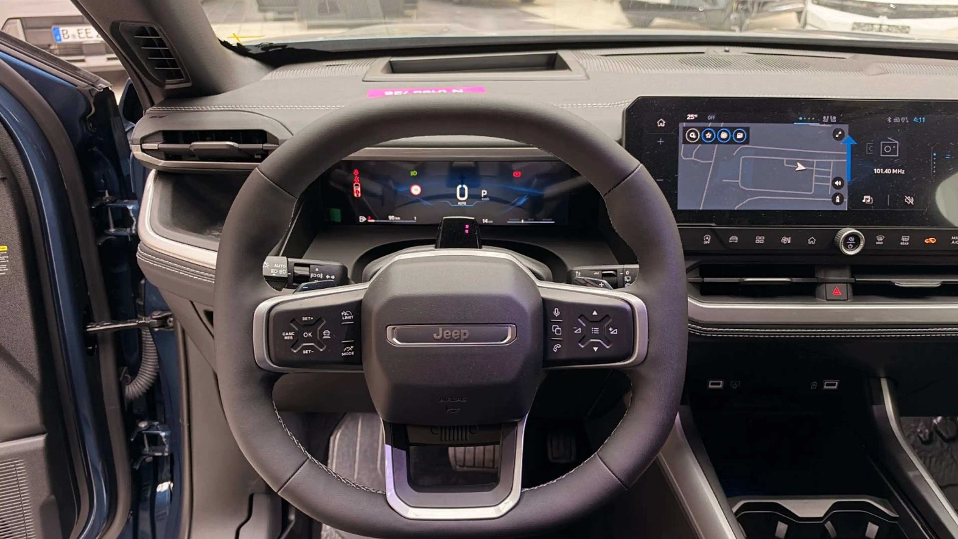 Jeep Compass eDCT 1.2 First Edition Klima Navi Kamera — photo 14