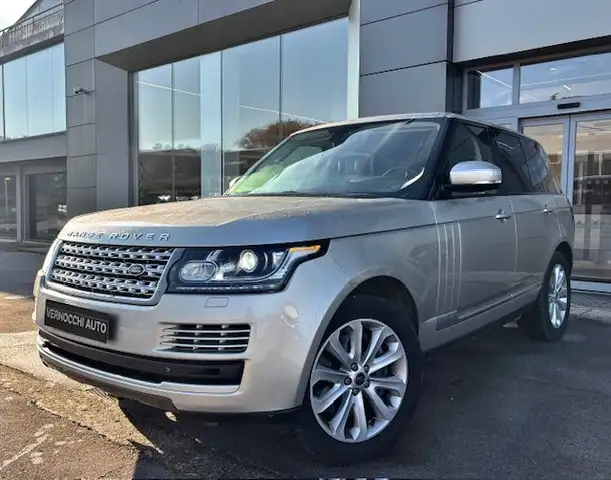 Land Rover Range Rover 3.0 tdV6 SE auto