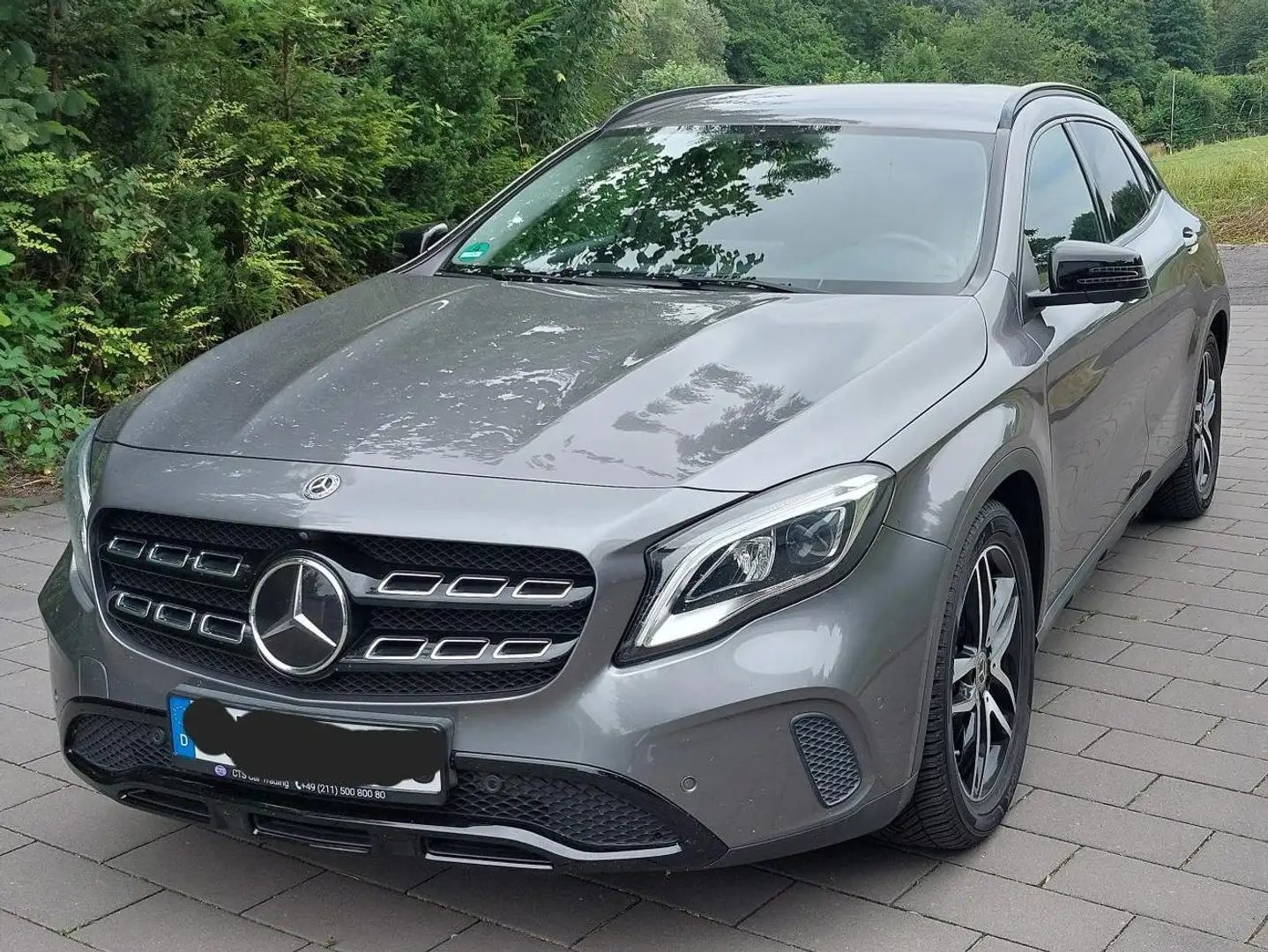 Mercedes-Benz GLA 220 GLA 220 4Matic 7G-DCT - 1