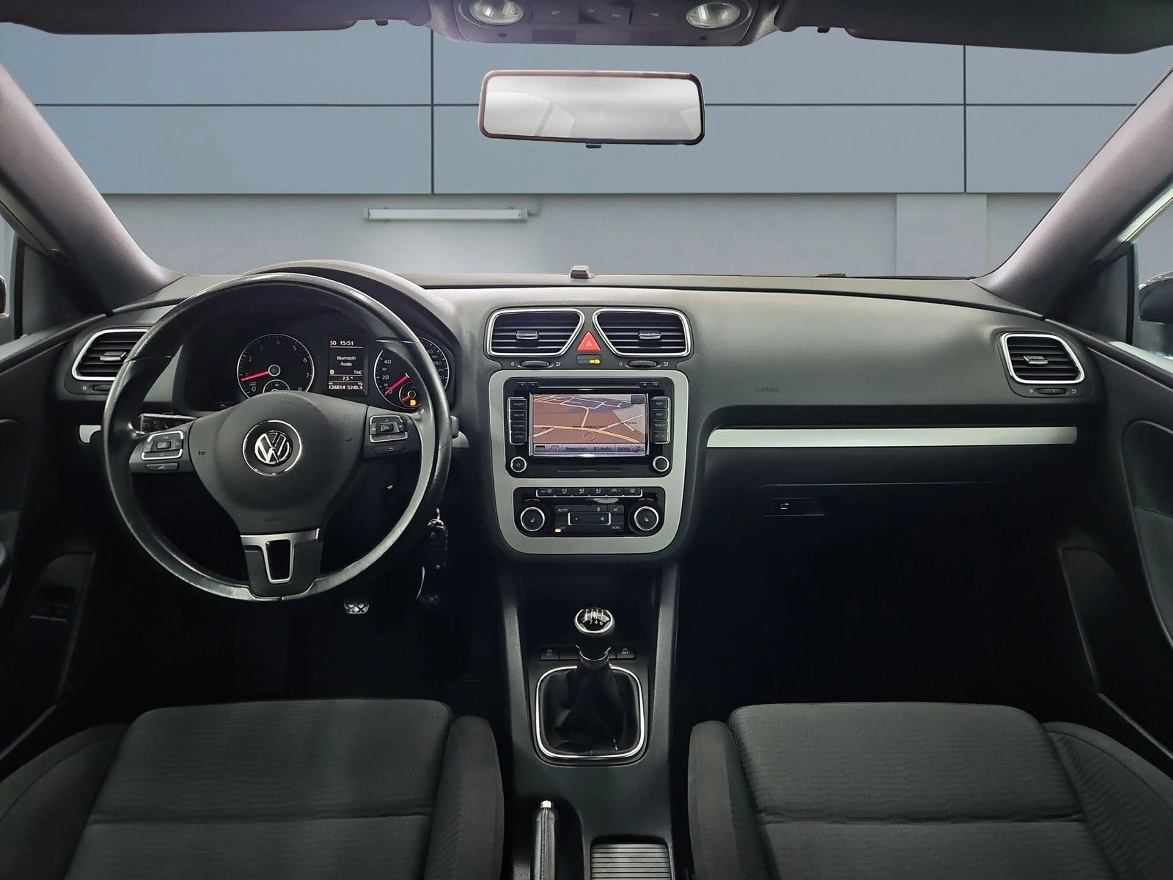 Volkswagen Eos 1,4 TSI BMT *AHK*SHZ*TEMPO*PDC*WINDSCHOT — photo 11