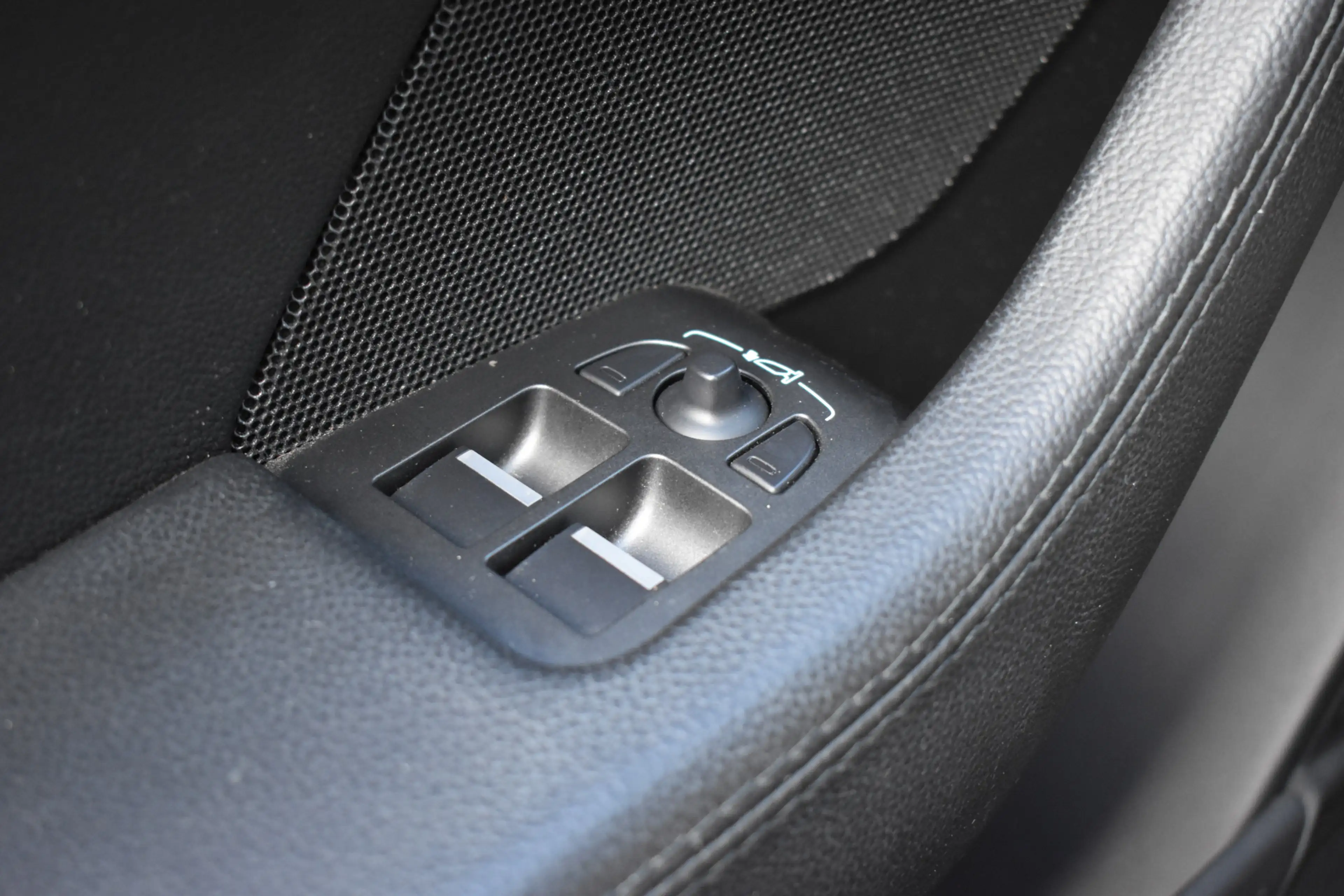 Jaguar F-Type 2.0T R-Dynamic NL Auto | Dealer OH | LED | Leder/A — photo 10
