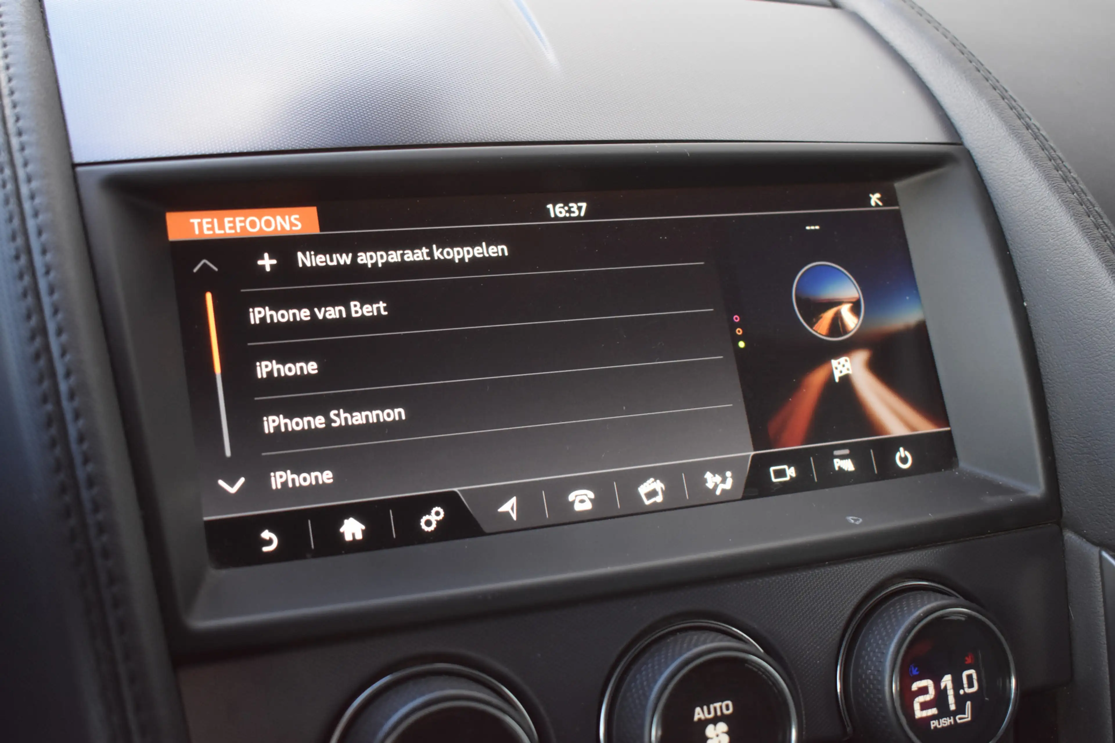 Jaguar F-Type 2.0T R-Dynamic NL Auto | Dealer OH | LED | Leder/A — photo 21
